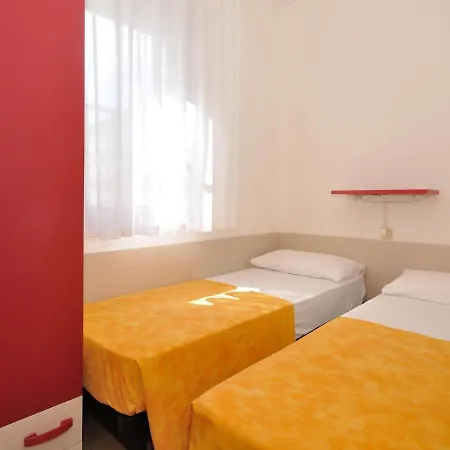 Apartman Amazing In With Balcony Bibione